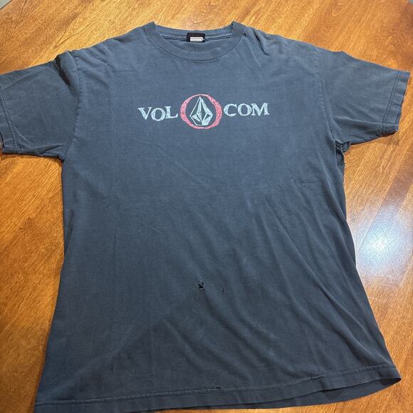 Volcom T-Shirt L Black Logo Skate Surf Streetwear Distressed Y2K Tee - Picture 1 of 9